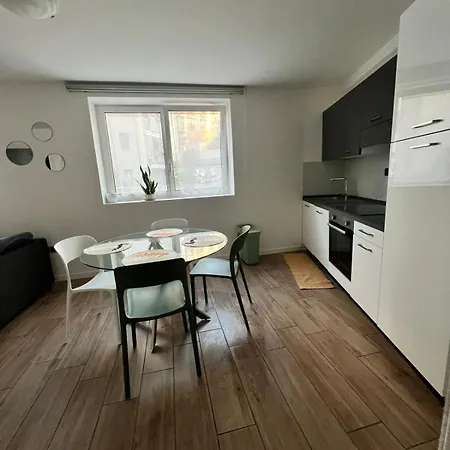 Tancredi Charme - Private Garage Terst